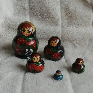 Vintage hand painted Russian nesting dolls